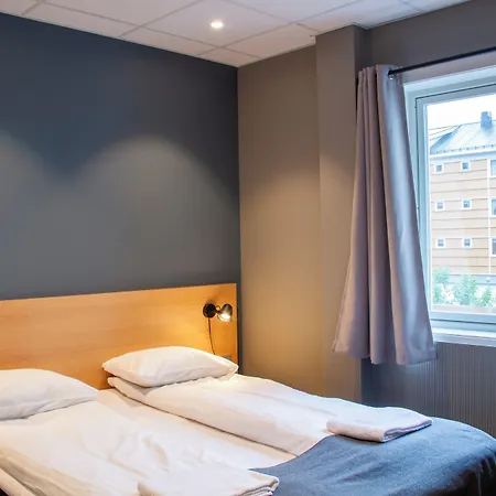 Fast Hotel 3*
