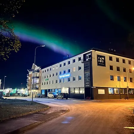 Fast Hotel