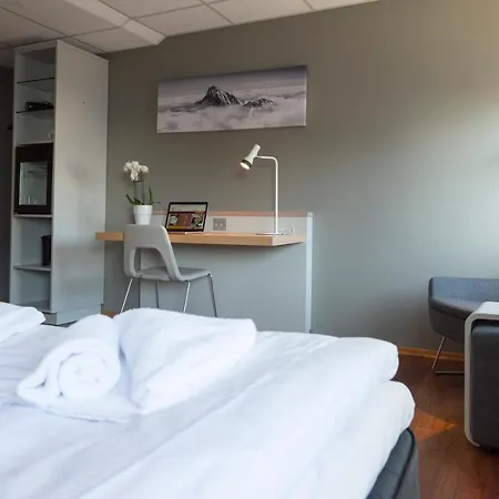 Fast Hotel 3*